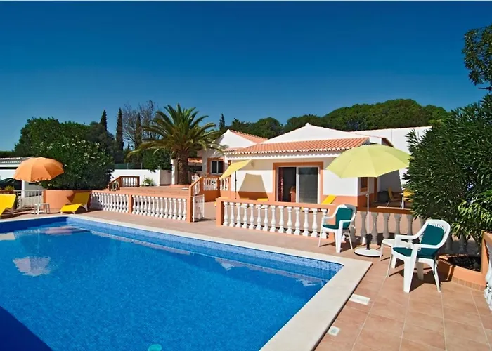 609 Villa Mariposa