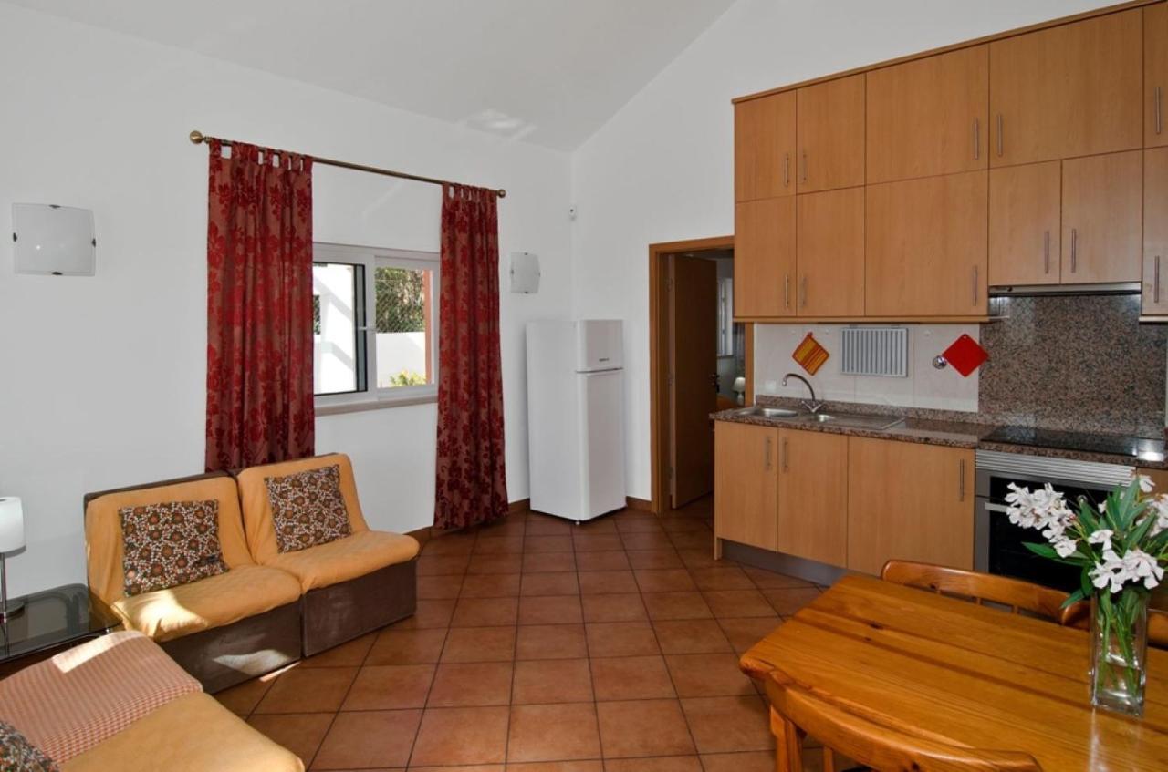 Villa 609 Mariposa Lagos